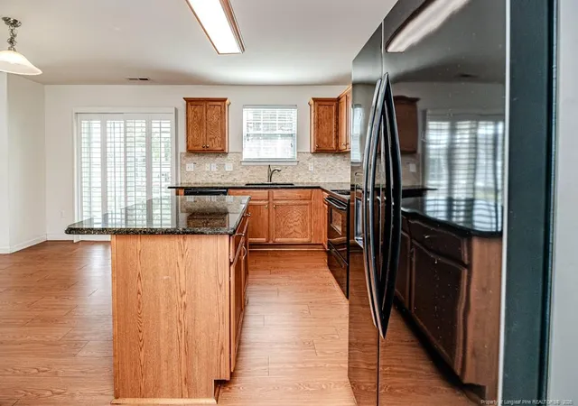 Photo 5 of Single family home for sale at 305 Battery Way, Bunnlevel, NC 28323 | MLS# 766428 | Listing updated on 2026-08-30