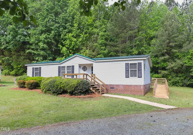 2nd image of 1201 Red Sunset Pl, Siler City, NC 27344 | MLS# 10182444