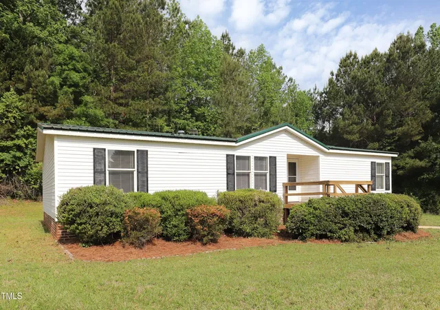 3rd image of 1201 Red Sunset Pl, Siler City, NC 27344 | MLS# 10182444