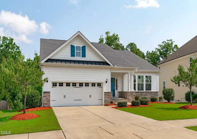 2nd image of 121 Cahors Trl, Holly Springs, NC 27540 | MLS# 10183614