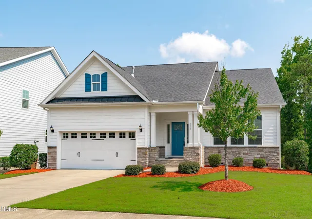 3rd image of 121 Cahors Trl, Holly Springs, NC 27540 | MLS# 10183614
