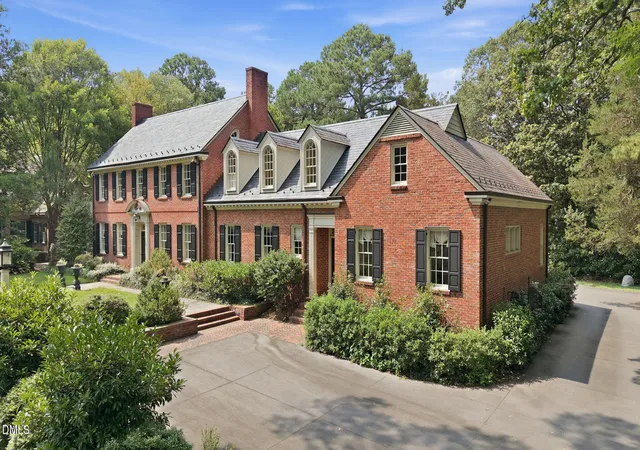 4th image of 608 Raleigh Rd Pkwy W, Wilson, NC 27893 | MLS# 10182220