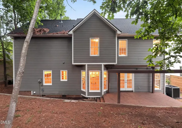 Photo 18 of Single family home for sale at 5206 Oakbrook Dr, Durham, NC 27713 | MLS# 10182215 | Listing updated on 2026-08-27