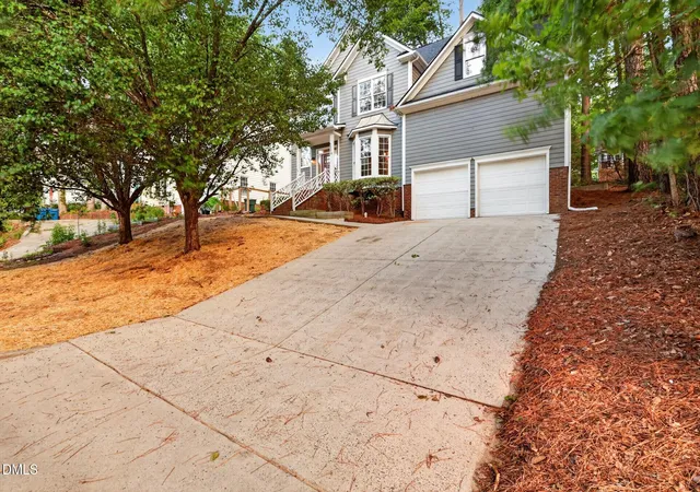 Photo 1 of Single family home for sale at 5206 Oakbrook Dr, Durham, NC 27713 | MLS# 10182215 | Listing updated on 2026-08-27