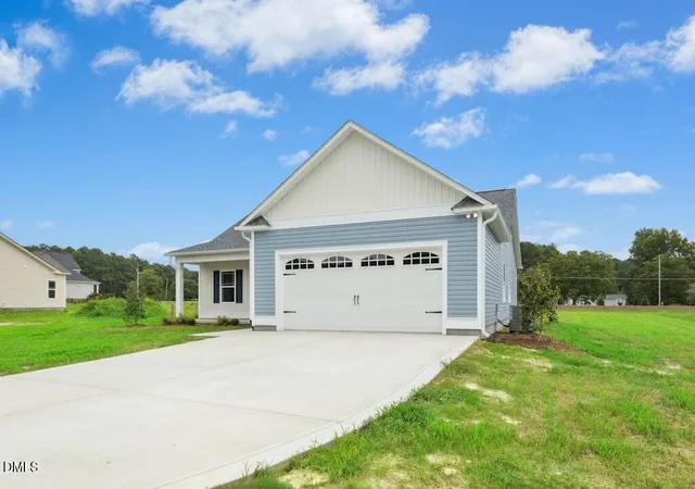 Photo 3 of Single family home for sale at 93 Huckleberry Bush Ln, Princeton, NC 27569 | MLS# 10182889 | Listing updated on 2026-09-14