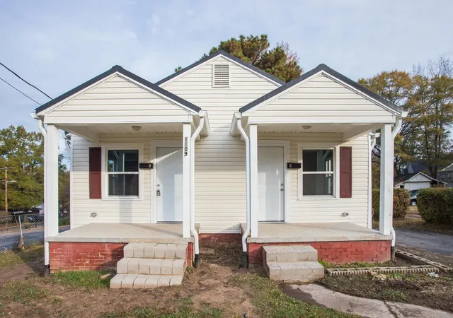 Photo 3 of Multi family home for sale at 1109 Juniper St, Durham, NC 27701 | MLS# 10183182 | Listing updated on 2026-09-11