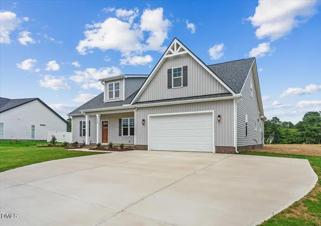 Photo 3 of Single family home for sale at 1363 Scarlet Oak Rd, Spring Hope, NC 27882 | MLS# 10182277 | Listing updated on 2026-09-17