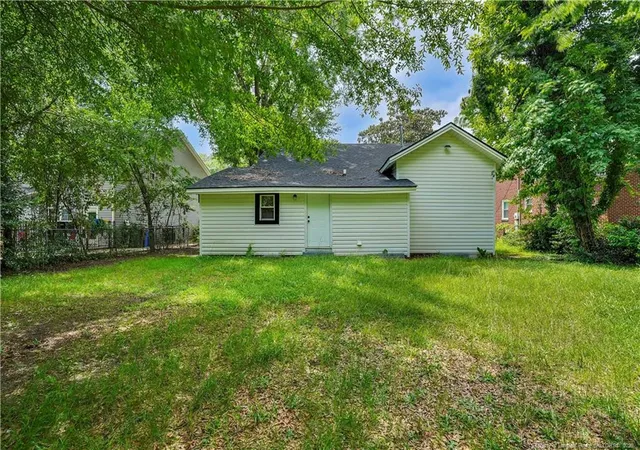 Photo 22 of Single family home for sale at 307 Bryan St, Fayetteville, NC 28305 | MLS# 766325 | Listing updated on 2026-08-27
