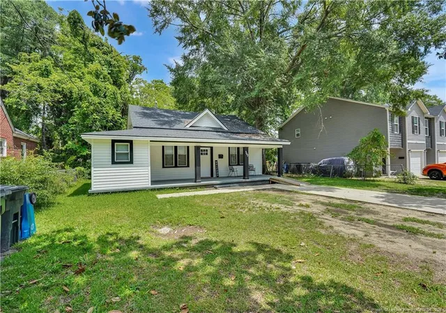 Photo 2 of Single family home for sale at 307 Bryan St, Fayetteville, NC 28305 | MLS# 766325 | Listing updated on 2026-08-27