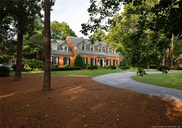 Photo 2 of Single family home for sale at 2922 Skye Dr, Fayetteville, NC 28303 | MLS# 766344 | Listing updated on 2026-07-24