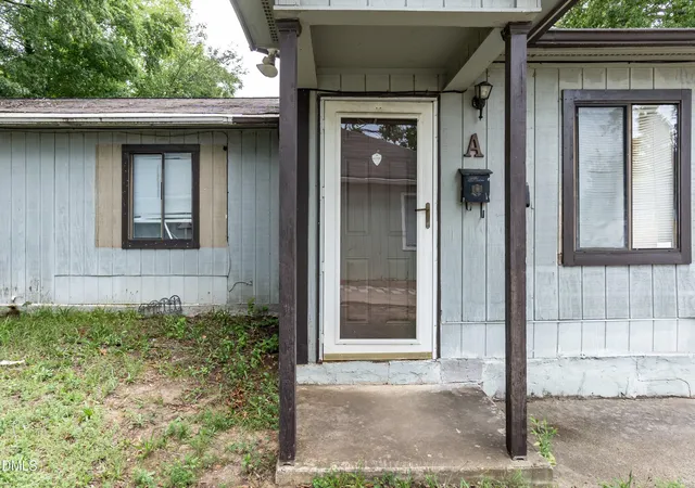 2nd image of 1 Fisher Pl, Durham, NC 27707 | MLS# 10182667