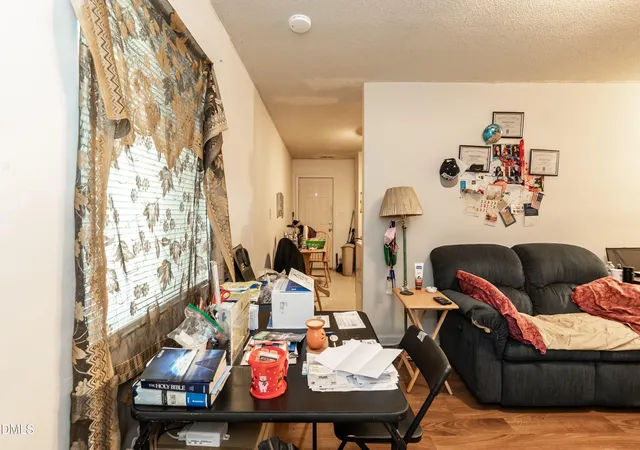 4th image of 1 Fisher Pl, Durham, NC 27707 | MLS# 10182667
