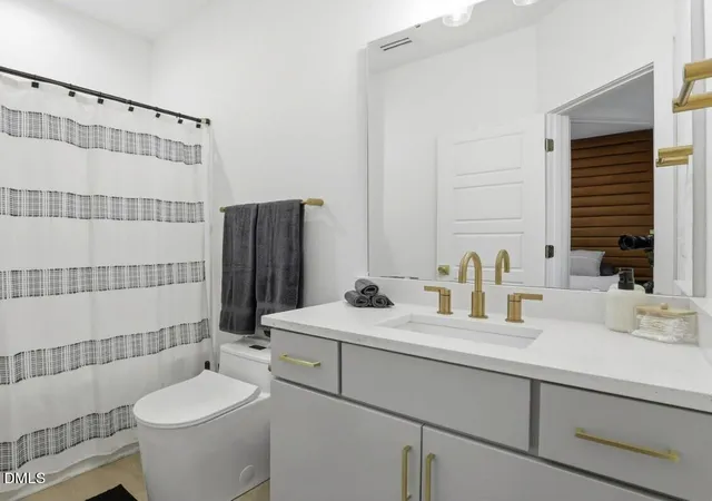 Photo 2 of Single family home for sale at 504 Commonwealth St, Durham, NC 27703 | MLS# 10182663 | Listing updated on 2026-07-31