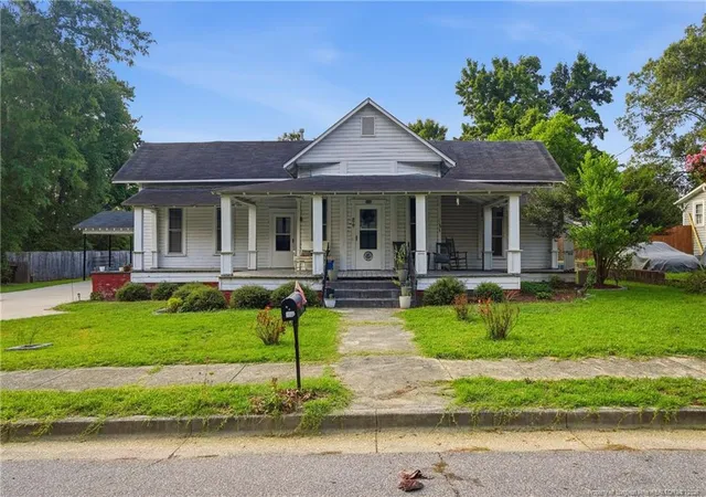 Photo 1 of Sale Pending at 206 E 2nd Avenue, Red Springs, NC 28377 | MLS# 766411 | Listing updated on 2026-08-18