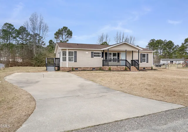Photo 2 of Sale Pending at 1410 Darby Dr, Raeford, NC 28376 | MLS# 10182406 | Listing updated on 2026-08-20