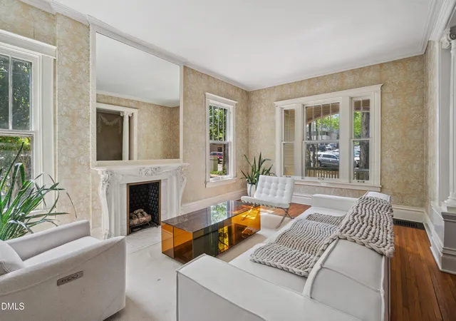 Photo 4 of Single family home for sale at 116 Hawthorne Rd, Raleigh, NC 27605 | MLS# 10182428 | Listing updated on 2026-09-20
