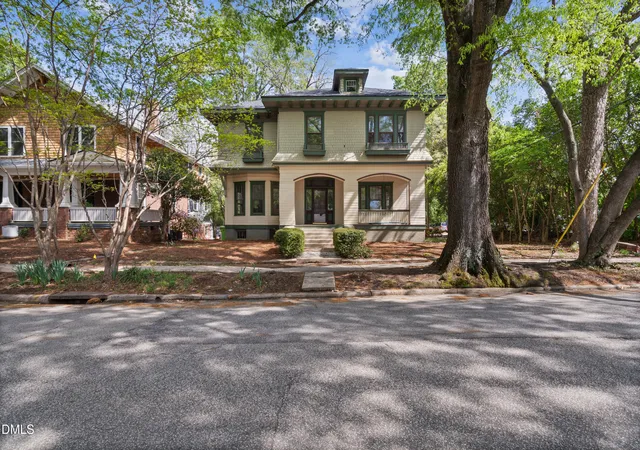 2nd image of 116 Hawthorne Rd, Raleigh, NC 27605 | MLS# 10182428