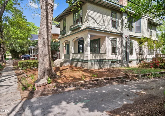 1st image of 116 Hawthorne Rd, Raleigh, NC 27605 | MLS# 10182428