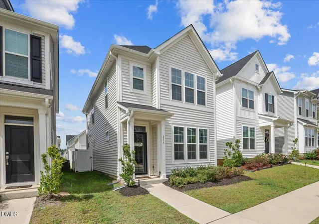 Photo 3 of Single family home for sale at 234 Pansy Park, Clayton, NC 27520 | MLS# 10182450 | Listing updated on 2026-10-05