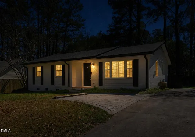 4th image of 2744 Milburnie Rd, Raleigh, NC 27610 | MLS# 10187809