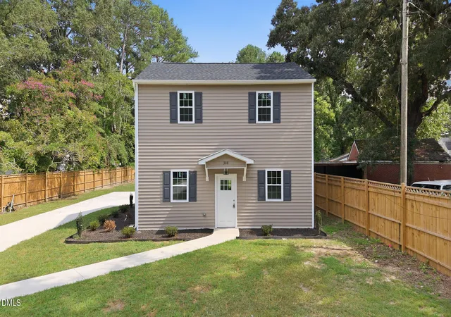 Photo 1 of Single family home for sale at 308 Pearson St N, Wilson, NC 27893 | MLS# 10182456 | Listing updated on 2026-08-28