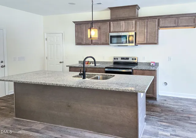 Photo 4 of Single family home for sale at 308 Pearson St N, Wilson, NC 27893 | MLS# 10182456 | Listing updated on 2026-08-28