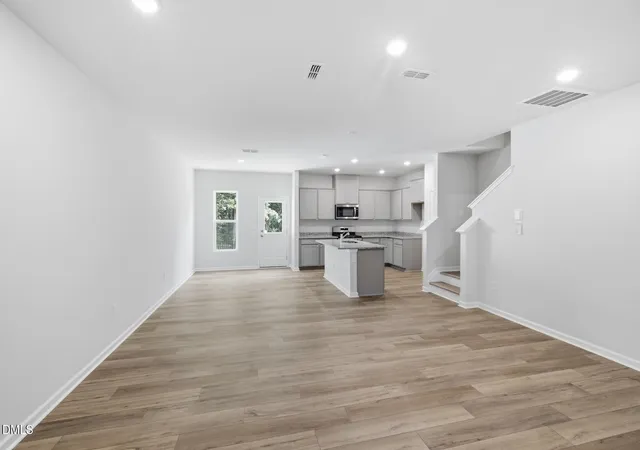 Photo 4 of Townhouse for sale at 125 Verlands Way, Garner, NC 27529 | MLS# 10182653 | Listing updated on 2026-10-09