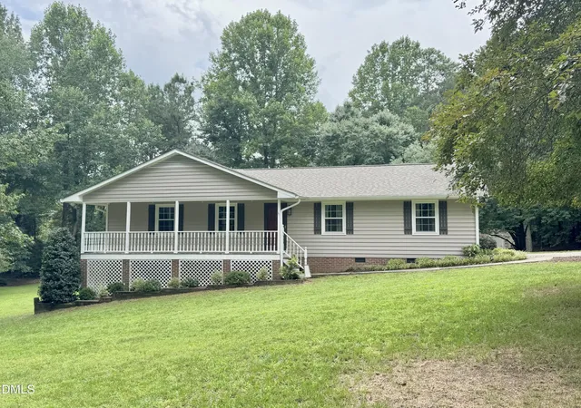 Photo 3 of Sale Pending at 1384 Faulkner Town Rd, Henderson, NC 27537 | MLS# 10185028 | Listing updated on 2026-09-24