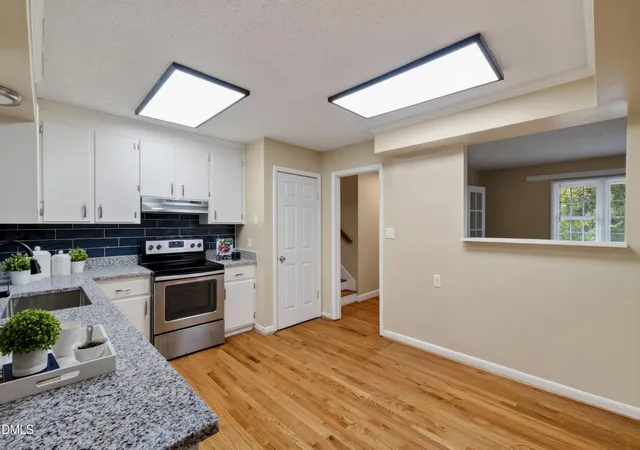 Photo 3 of Single family home for sale at 4404 Susan Dr, Raleigh, NC 27603 | MLS# 10184063 | Listing updated on 2026-09-28