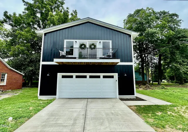2nd image of 215 Jones St, Roxboro, NC 27573 | MLS# 10182568