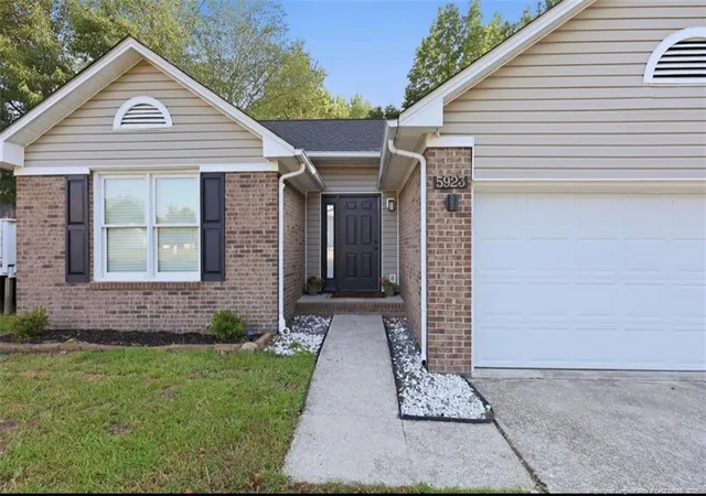 Photo 2 of Single family home for sale at 5923 Lively Ct, Fayetteville, NC 28306 | MLS# 766615 | Listing updated on 2026-08-31