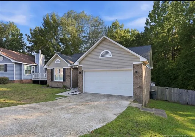 Photo 3 of Single family home for sale at 5923 Lively Ct, Fayetteville, NC 28306 | MLS# 766615 | Listing updated on 2026-08-31