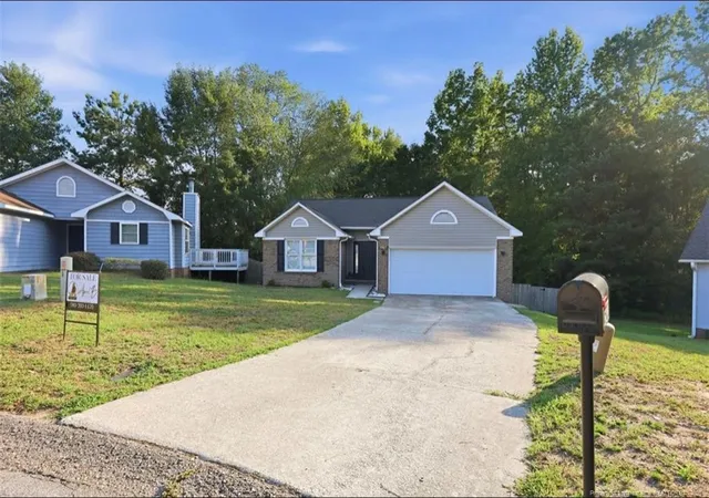 Photo 3 of Single family home for sale at 5923 Lively Ct, Fayetteville, NC 28306 | MLS# 766615 | Listing updated on 2026-08-31