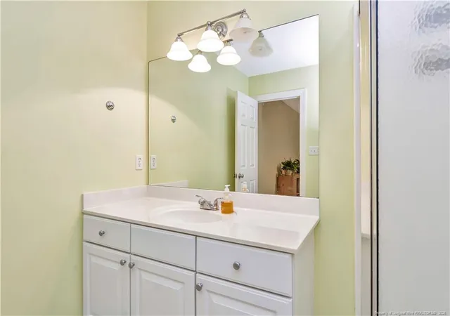 Listing Photo 2 - Condo for sale in building located at 4890 Independence Dr, Lumberton, NC 28358 - Unit #3