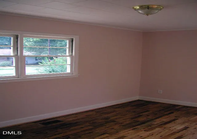 Photo 4 of Single family home for sale at 204 West St, Mebane, NC 27302 | MLS# 10184388 | Listing updated on 2026-10-08