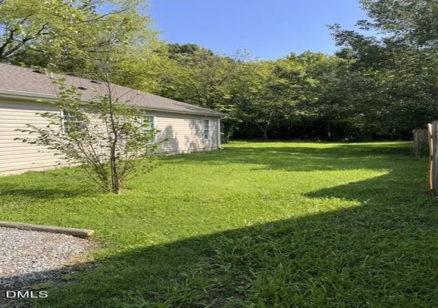 3rd image of 317 E Gilbreath St, Graham, NC 27253 | MLS# 10184384