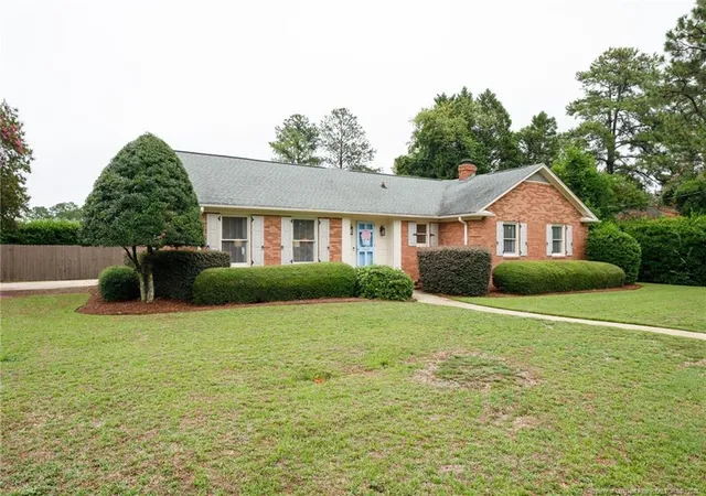 Photo 2 of Sale Pending at 2630 Mirror Lake Dr, Fayetteville, NC 28303 | MLS# 766650 | Listing updated on 2026-09-11