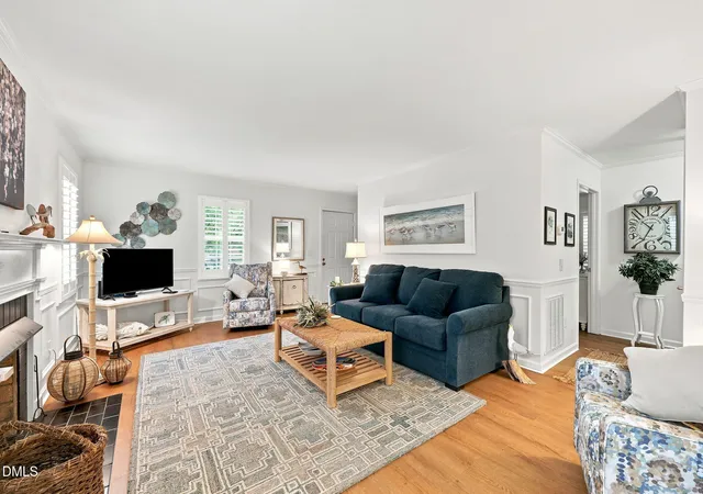 4th image of 7 Willow Oak St, Elon, NC 27244 | MLS# 10182610