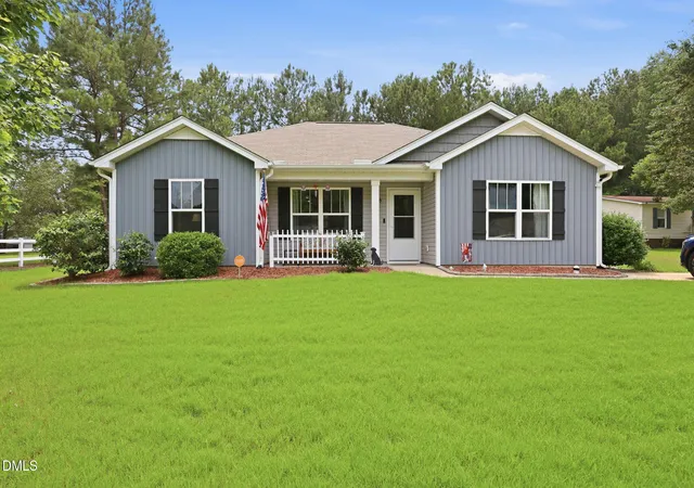 Photo 1 of Single family home for sale at 108 Forest Is Ave, Smithfield, NC 27577 | MLS# 10182592 | Listing updated on 2026-08-28