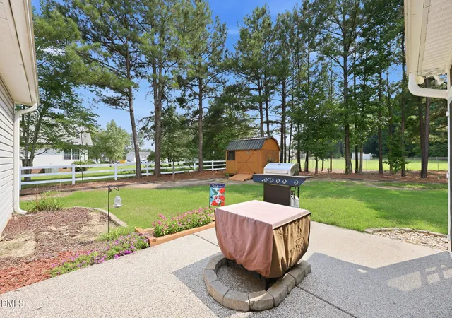 Photo 4 of Single family home for sale at 108 Forest Is Ave, Smithfield, NC 27577 | MLS# 10182592 | Listing updated on 2026-08-28
