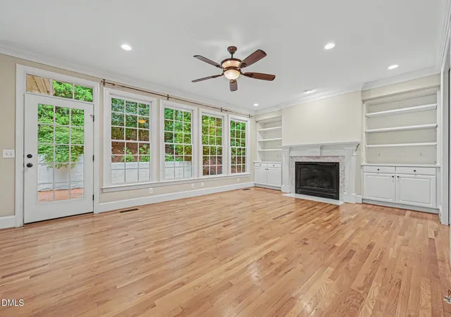 Photo 5 of Single family home for sale at 101 Collinson Dr, Chapel Hill, NC 27514 | MLS# 10182742 | Listing updated on 2026-08-27