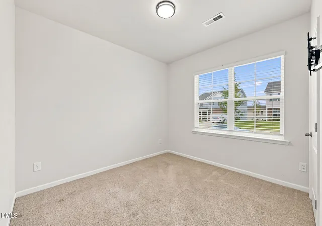 image of 1419 Carisbrooke Dr, Mebane, NC 27302 | MLS# 10184338