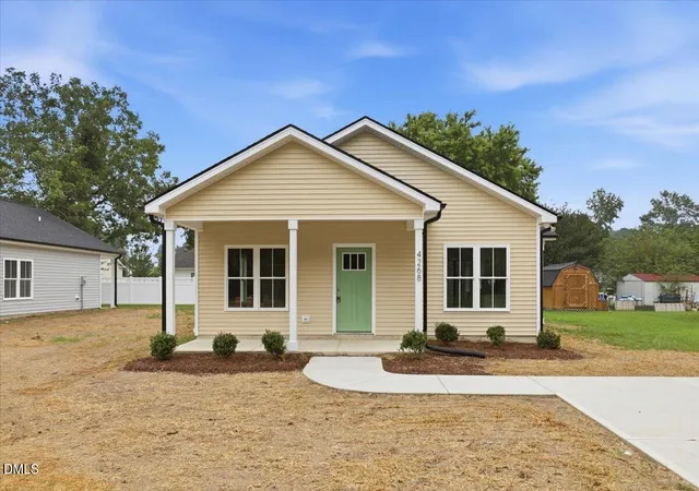 Photo 1 of Sale Pending at 4268 Ellis Ave, Farmville, NC 27828 | MLS# 10184175 | Listing updated on 2026-08-29