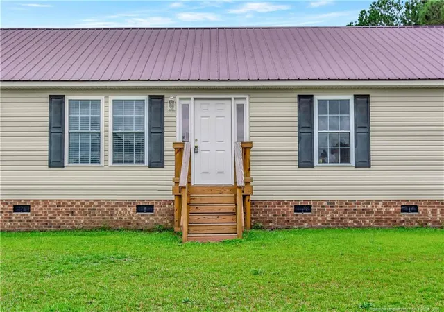 Photo 5 of Sale Pending at 1100 Brisson Rd, Saint Pauls, NC 28384 | MLS# 766674 | Listing updated on 2026-08-18