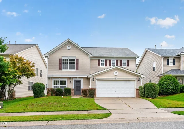 Photo 2 of Single family home for sale at 224 Ashdale Dr, Fuquay Varina, NC 27526 | MLS# 10182630 | Listing updated on 2026-09-18