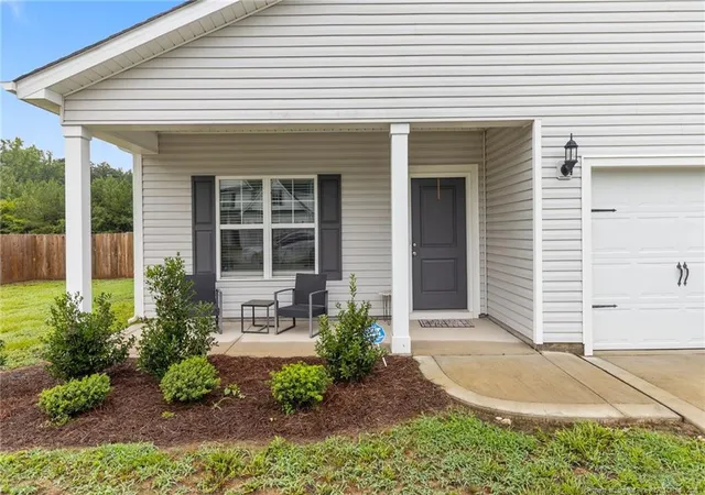 Photo 4 of Single family home for sale at 643 Barlow Rd, Parkton, NC 28371 | MLS# 766677 | Listing updated on 2026-08-30