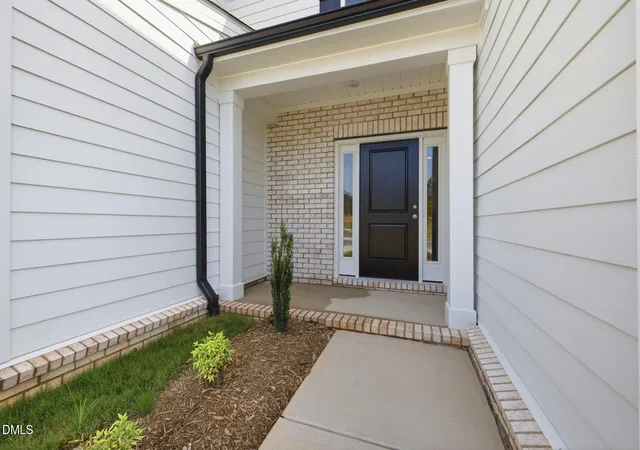 Photo 3 of Sale Pending at 123 Verlands Way, Garner, NC 27529 | MLS# 10182656 | Listing updated on 2026-09-10