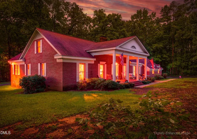 Photo 1 of Single family home for sale at 1595 N Moore Rd, Robbins, NC 27325 | MLS# 10182683 | Listing updated on 2026-08-27