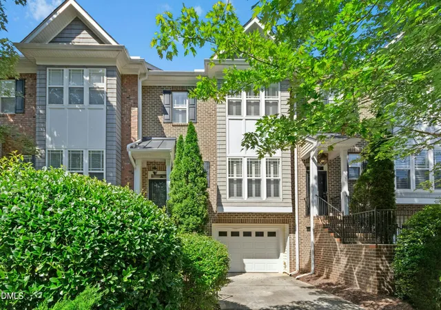 Photo 4 of Townhouse for sale at 335 Rose Walk Ln, Carrboro, NC 27510 | MLS# 10184293 | Listing updated on 2026-10-07