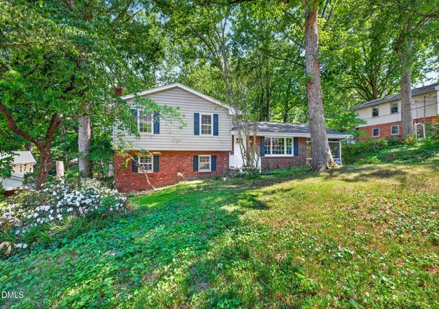 Photo 1 of Single family home for sale at 3304 Julian Dr, Raleigh, NC 27604 | MLS# 10183073 | Listing updated on 2026-09-08